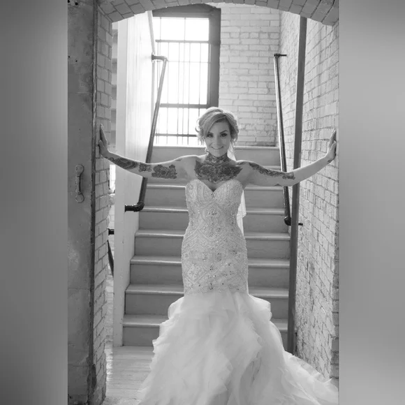 chinese dress ladies VENICIA Illusion Neckline Lace Sleeves Royal Jacquard A-Line Bridal Go –  Alesia C main image 0
